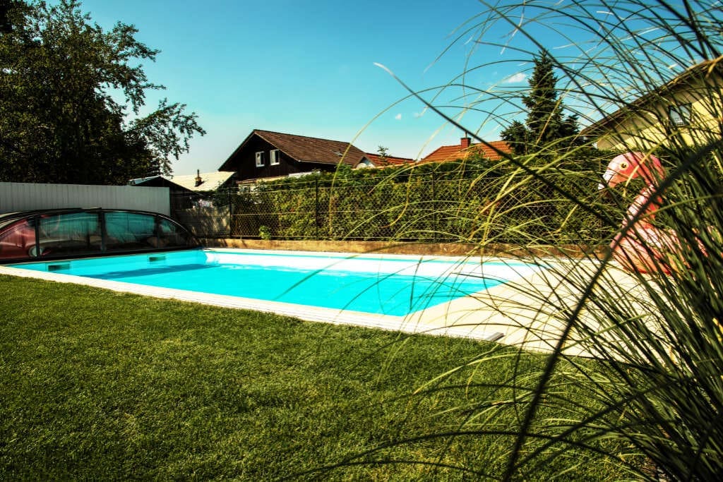 Poolbau